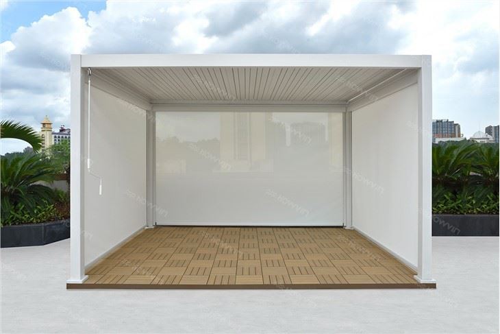 Howvin Free Standing Aluminum Pergola Outdoor Balcony Windproof Curtain Terrace Electric Sunshade Lifting Curtain Mosquito Heat Insulation Through The Scene